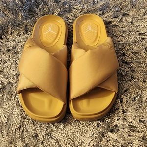 Jordan Slide DD9277-212